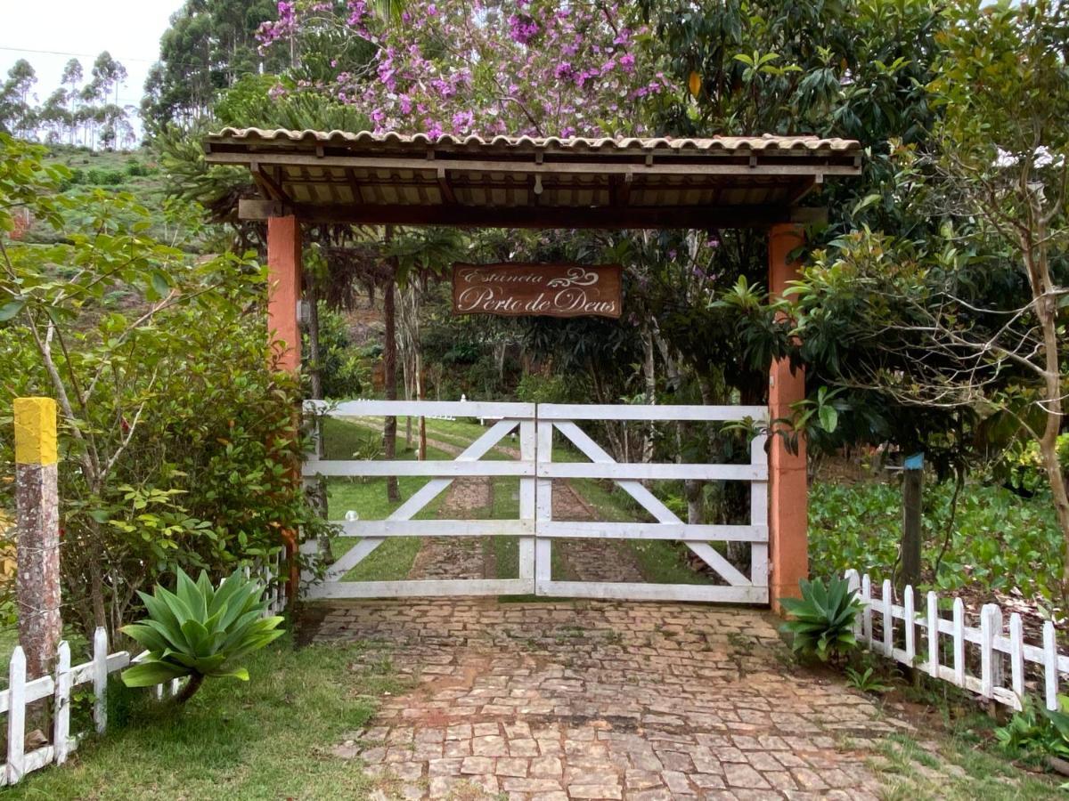 Chale Da Estancia Santa Teresa - Es Alto Sao Lourenco- Proximo Ao Circuito Caravaggio Exterior foto